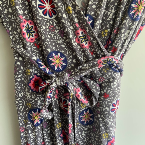 Patterned Colorful Short Sleeve Wrap Dress - Picture 2 of 3